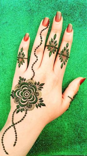 Beautiful-Henna-Design-15