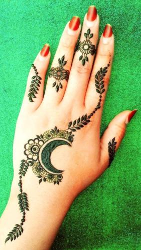 Beautiful-Henna-Design-16