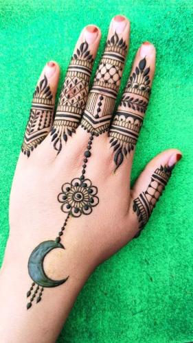Beautiful-Henna-Design-18