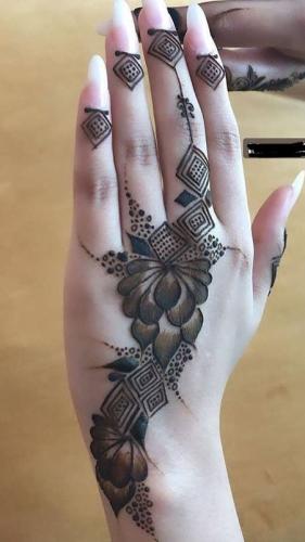 Beautiful-Henna-Design-main