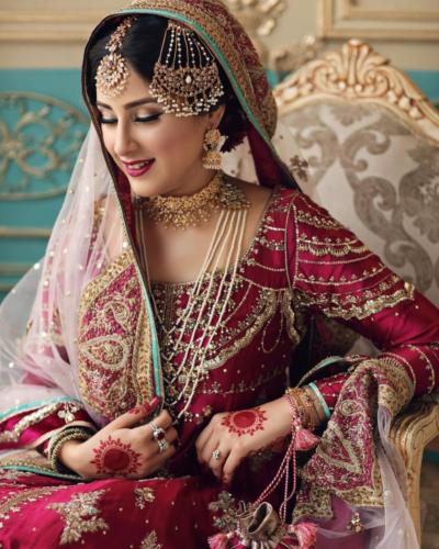 Best bridal makeup idea by Munazza Rizwan (8)