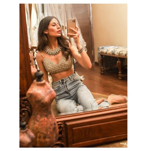 Glamour Bridal Wear by Shehla Chatoor 2020 (2)