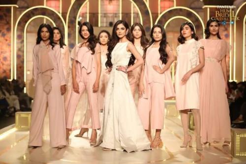 Pantene HUM Bridal Couture Week 2021 (12)