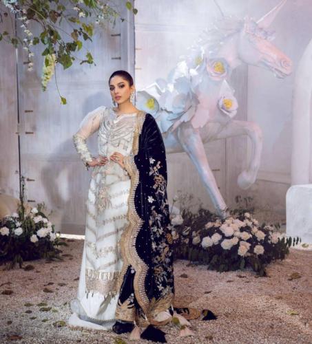 Shiza Hassan Festive Luxe collection 2021 (9)