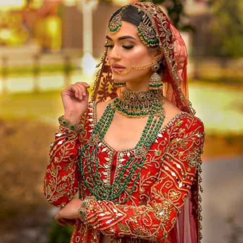 Top Bridal Dress Collection by Aneesa Kiani (7)